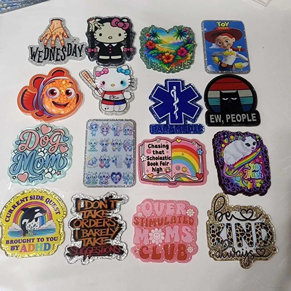 New Inventory Flats Flatback Crafts Badge Keychain for Review Purposes